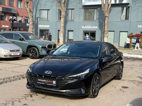 2023 Hyundai Avante VII, чёрный, 2240000 рублей, вид 1
