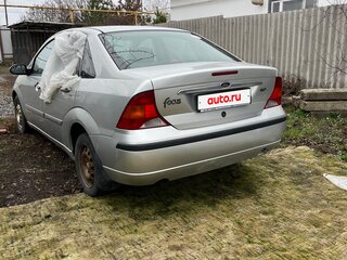 2005 Ford Focus I Рестайлинг, серебристый, 200000 рублей, вид 3