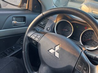 2011 Mitsubishi Lancer X Рестайлинг, серебристый, 600000 рублей, вид 5