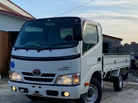2014 Toyota Dyna, белый, 3397000 рублей, вид 1