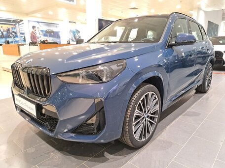 2025 BMW X1 Long 25Li xDrive III (U11/U12), синий, 5900000 рублей, вид 3