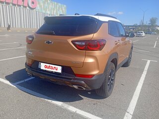 2023 Chevrolet TrailBlazer III, оранжевый, 1822000 рублей, вид 5