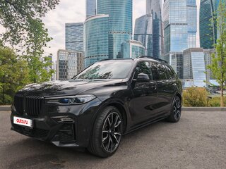 2021 BMW X7 30d I (G07), чёрный, 9000000 рублей, вид 2