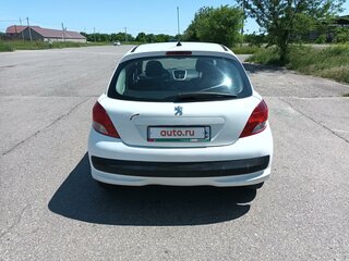 2009 Peugeot 207 I Рестайлинг, белый, 300000 рублей, вид 3