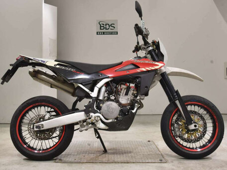 2006 Husqvarna SM 450, красный, 300000 рублей, вид 4