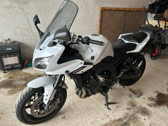 2013 Yamaha FZ1, белый, 615000 рублей - вид 1