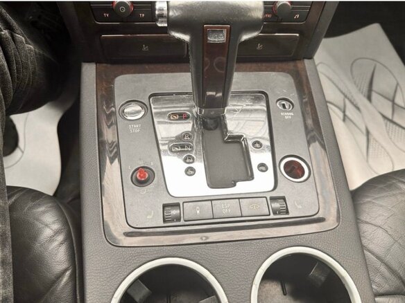 2003 Volkswagen Phaeton I, чёрный, 335000 рублей - вид 5