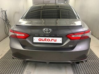 2017 Toyota Camry US Market VIII (XV70), серый, 2179000 рублей, вид 4