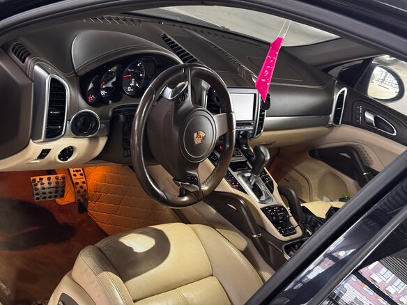 2012 Porsche Cayenne Diesel II (958), чёрный, 2650000 рублей - вид 8