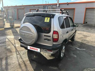 2003 Chevrolet Niva I, серебристый, 280000 рублей, вид 4