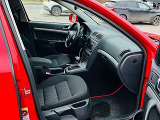 2010 Skoda Octavia DSG7 II (A5) Рестайлинг, красный, 750000 рублей, вид 5