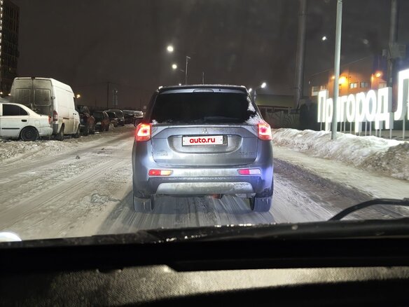 2012 Mitsubishi Outlander III, серый, 1600000 рублей - вид 5