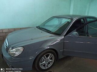 2002 Hyundai Sonata IV (EF) Рестайлинг, серый, 400000 рублей, вид 3