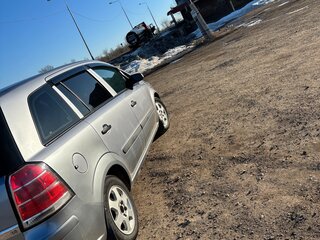 2008 Opel Zafira B Рестайлинг, серый, 500000 рублей, вид 4