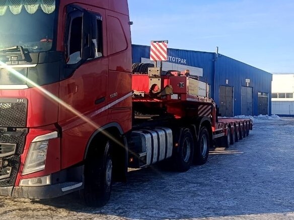 2017 Volvo FH, красный, 11000000 рублей - вид 2