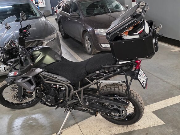 2017 Triumph Tiger 800, зелёный, 850000 рублей - вид 6