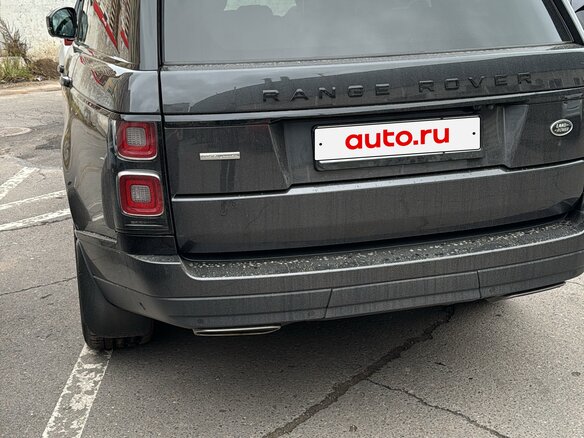 2021 Land Rover Range Rover IV Рестайлинг, серый, 10000000 рублей - вид 2
