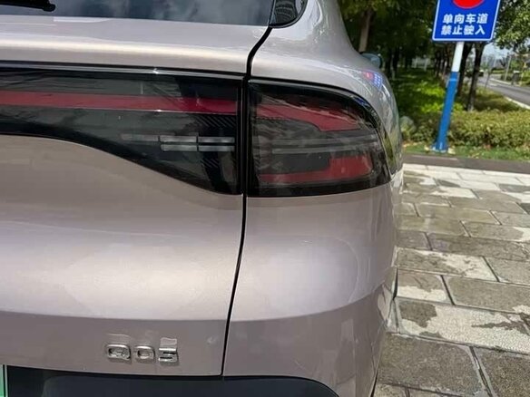 2026 Changan Qiyuan Q05 51.9 kWh II, бежевый - вид 20