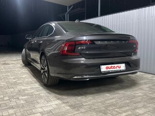 2021 Volvo S90 II Рестайлинг, серый, 3850000 рублей, вид 3
