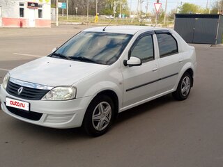 2013 Renault Logan I Рестайлинг, белый, 650000 рублей, вид 1