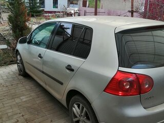2004 Volkswagen Golf V, серебристый, 480000 рублей, вид 4