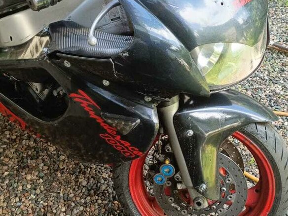1999 Yamaha YZF1000R Thunderace, красный, 370000 рублей - вид 6