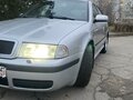 2002 Skoda Octavia I (A4) Рестайлинг, белый, 550000 рублей - вид 1