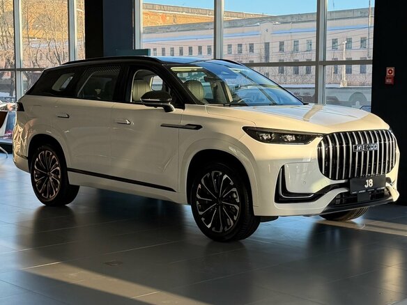 2026 Jaecoo J8, белый, 4645000 рублей - вид 4