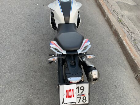 2017 BMW G 310 R, белый, 500000 рублей, вид 5