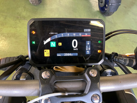 2024 Honda CB 650R, серебристый, 930000 рублей, вид 3