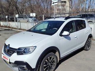 2019 Renault Sandero Stepway II Рестайлинг, белый, 1100000 рублей, вид 1