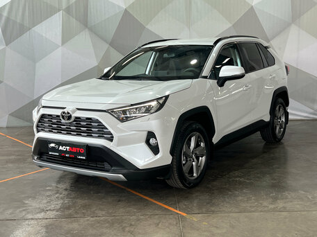 Toyota RAV4 V (XA50)