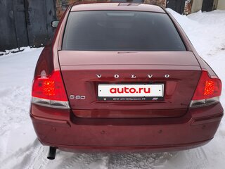 2009 Volvo S60 I Рестайлинг, красный, 1100000 рублей, вид 3