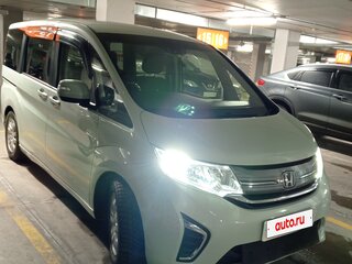 2016 Honda Stepwgn V, зелёный, 1697000 рублей, вид 4