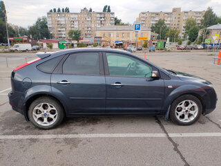 2008 Ford Focus II Рестайлинг, серый, 550000 рублей, вид 3