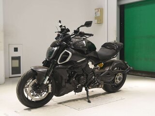 2025 Ducati Diavel V4, чёрный, 1950000 рублей, вид 4