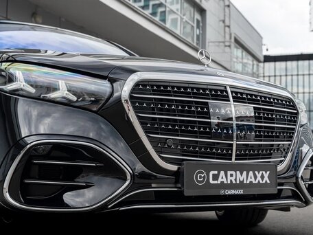 2026 Mercedes-Benz S-Класс 580 Long 4MATIC VII (W223) Рестайлинг, чёрный, 30390000 рублей, вид 4