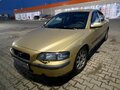 2001 Volvo S60 I, золотистый, 350000 рублей