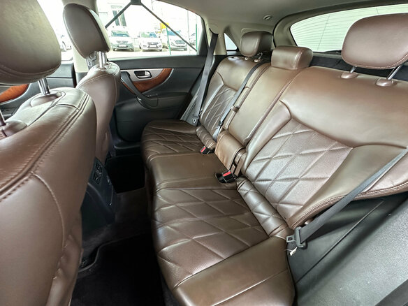 2014 Infiniti QX70, коричневый - вид 17