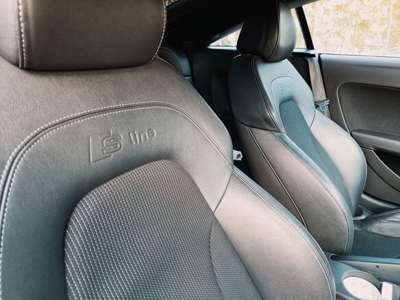 2012 Audi TT II (8J) Рестайлинг, белый, 1600000 рублей - вид 21