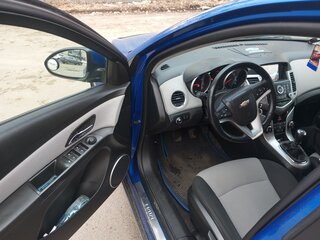 2011 Chevrolet Cruze I, синий, 700000 рублей, вид 5