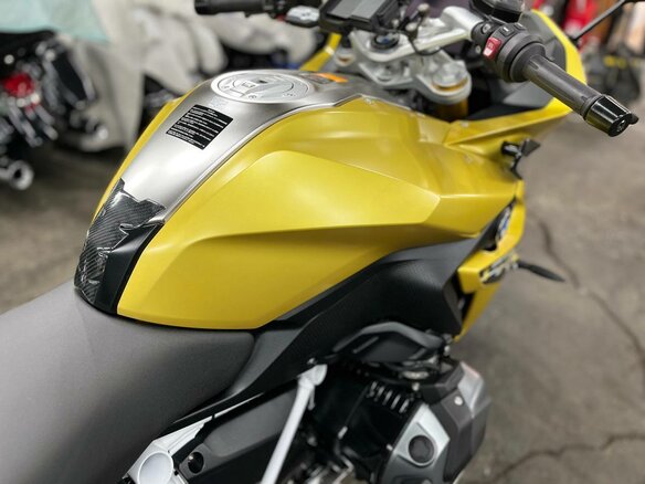 2020 BMW R 1250 RS, золотистый, 1190000 рублей - вид 10