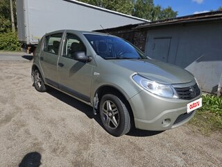 2013 Renault Sandero I, бежевый, 466000 рублей, вид 2