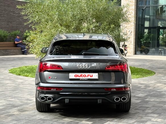 2021 Audi SQ5 II (FY) Рестайлинг, серый, 7000000 рублей - вид 5