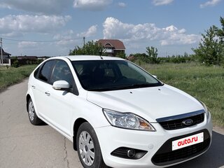 2010 Ford Focus II Рестайлинг, белый, 420000 рублей, вид 4