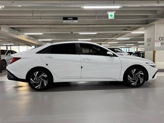 2026 Hyundai Avante VII Рестайлинг, белый, 2290000 рублей, вид 4
