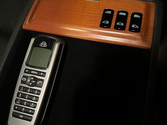 2003 Maybach 57 I, серебристый, 10000000 рублей - вид 22