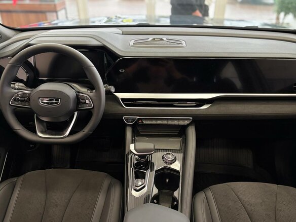 2026 Geely Monjaro I, серый, 4238990 рублей - вид 20