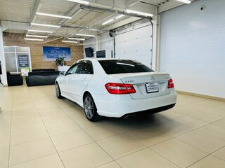 2012 Mercedes-Benz E-Класс 250 7G-Tronic IV (W212, S212, C207), белый, 2199000 рублей, вид 4