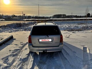 2006 Toyota Corolla IX (E120, E130) Рестайлинг, серебристый, 720000 рублей, вид 5